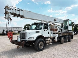 ’11 Altec AC38-127S-EJ Crane Truck